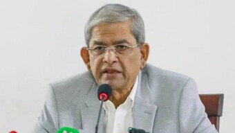 প্রথম আলো ও ডেইলি স্টারে হামলায়মির্জা ফখরুল ইসলাম এর পোস্ট