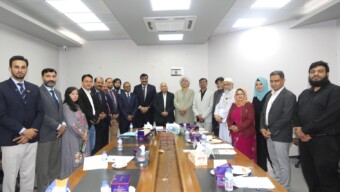 ইউজিসি চেয়ারম্যানের সঙ্গে পাকিস্তান উচ্চশিক্ষা কমিশনের প্রতিনিধিদলের সাক্ষাৎ