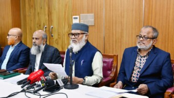 বায়তুল মুকাররম মসজিদে ইবাদতবান্ধব ধর্মীয় আবহ তৈরি হয়েছে- ধর্ম উপদেষ্টা