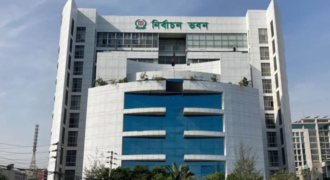সরকারি কর্মকর্তা-কর্মচারী ও নির্বাচনি কাজে নিযুক্ত ব্যক্তিদের পোস্টাল ভোট বিডিতে নিবন্ধনে উদ্বুদ্ধ করতে সচিবদের নিকট নির্বাচন কমিশনের পত্র