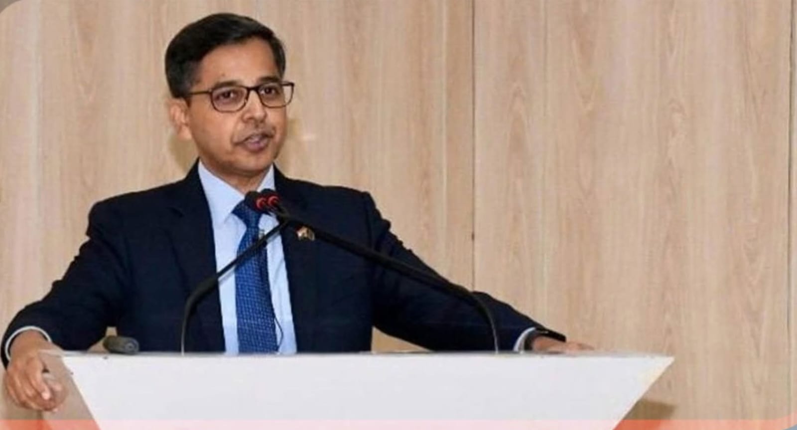 ভারতীয় হাইকমিশনার প্রণয় ভার্মাকে তলব করে নয়াদিল্লি ও শিলিগুড়ি মিশনে হামলার প্রতিবাদ