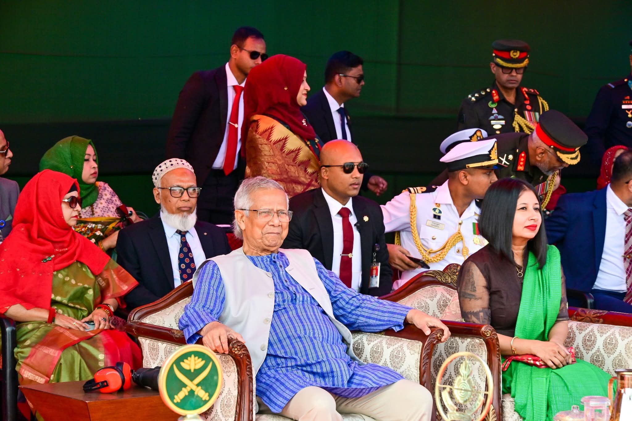 মহান বিজয় দিবস উপলক্ষে সশস্ত্র বাহিনীর আয়োজন