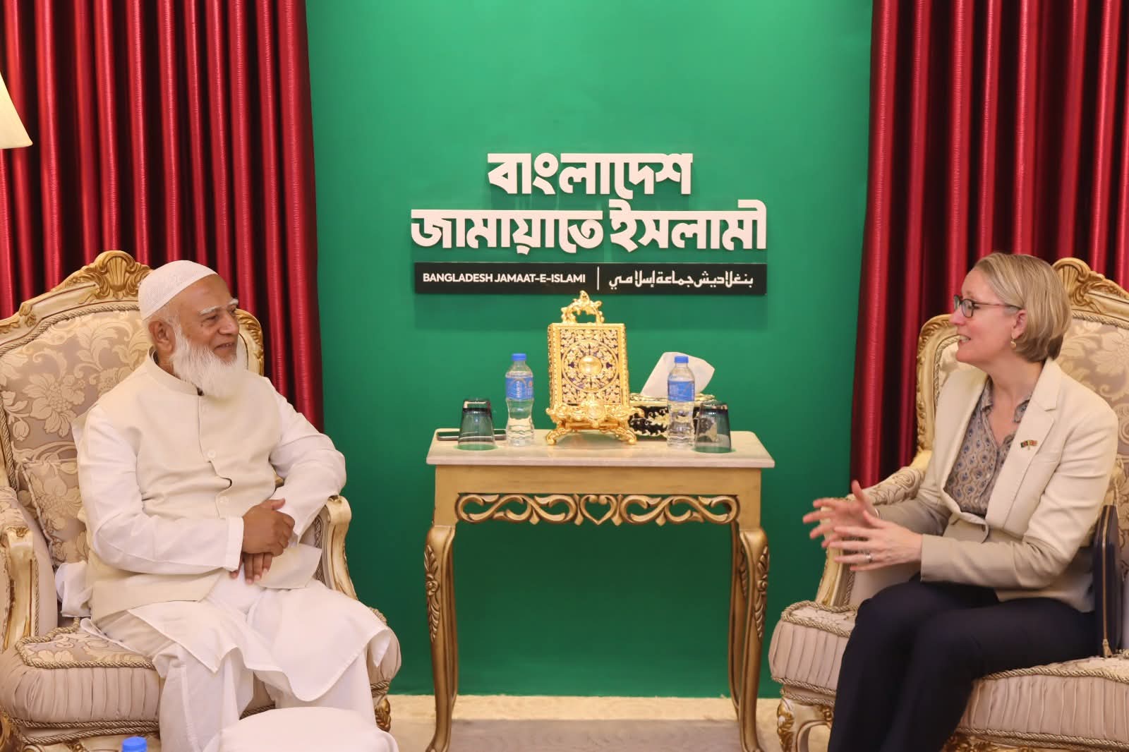 আমীরে জামায়াতের সঙ্গে বৃটিশ হাইকমিশনারের সৌজন্য সাক্ষাৎ