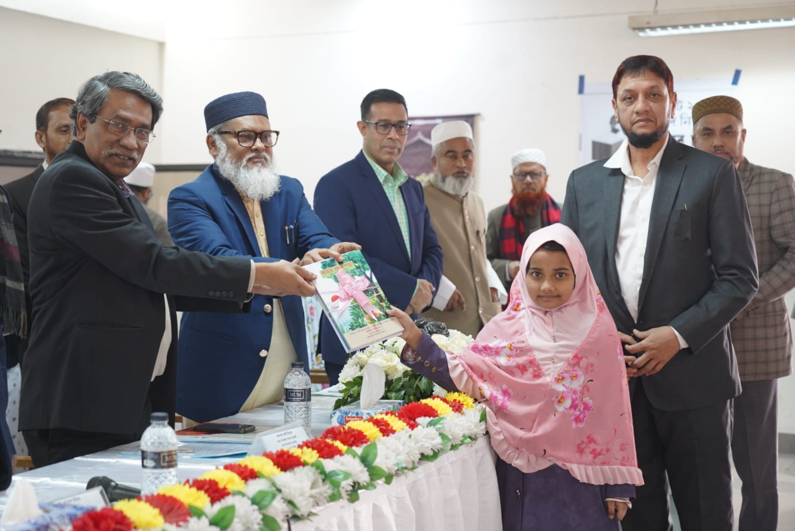 নতুন বছরের বই পেলো মসজিদভিত্তিক শিশু ও গণশিক্ষা প্রকল্পের ২৪ লাখ ৩০ হাজার শিক্ষার্থী