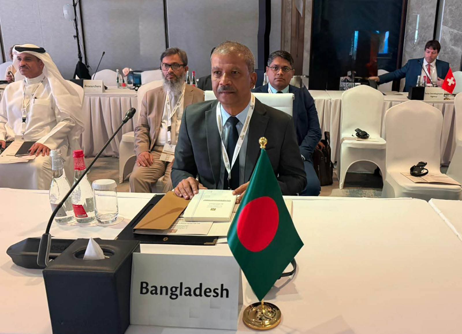 শ্রম অভিবাসনের ক্ষেত্রে পারস্পরিক সহযোগিতা জোরদারের আহবান প্রবাসী কল্যাণ উপদেষ্টা ড. আসিফ নজরুলের