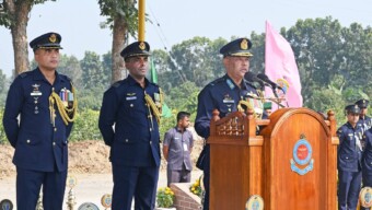বাংলাদেশ বিমান বাহিনী এমওডিসি রিক্রুট দলের প্রশিক্ষণ সমাপনী কুচকাওয়াজ অনুষ্ঠিত
