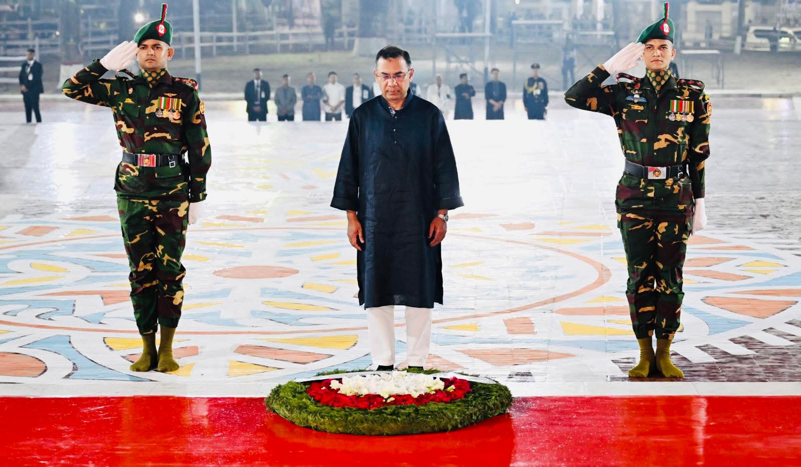 ‘মহান শহীদ দিবস’ ও ‘আন্তর্জাতিক মাতৃভাষা দিবসে’ ভাষা শহীদদের প্রতি শ্রদ্ধা নিবেদন করেছেন প্রধানমন্ত্রী তারেক রহমান