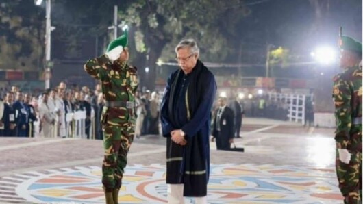 ‘মহান শহীদ দিবস’ ও ‘আন্তর্জাতিক মাতৃভাষা দিবসে’ ভাষা শহীদদের প্রতি শ্রদ্ধা নিবেদন করেছেন রাষ্ট্রপতি