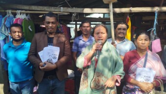 নির্বাচনী প্রচারণায় জুঁই চাকমার কুতুকছড়ি বাজারে জনসংযোগ ও পথসভা