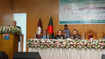 জাতীয় নির্বাচনে জননিরাপত্তা ও জনকল্যাণকে প্রাধান্য দিয়ে দায়িত্ব পালনের নির্দেশ স্বরাষ্ট্র উপদেষ্টার