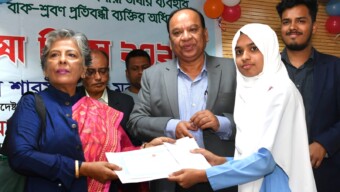 শিক্ষা প্রতিষ্ঠান, সরকারি দপ্তর, স্বাস্থ্যসেবা কেন্দ্র এবং গণমাধ্যমে ইশারা ভাষার ব্যবহার সম্প্রসারণের মাধ্যমে বাক ও শ্রবণ প্রতিবন্ধী ব্যক্তিদের মূলধারায় সম্পৃক্ত করা সম্ভব- সমাজকল্যাণ উপদেষ্টা
