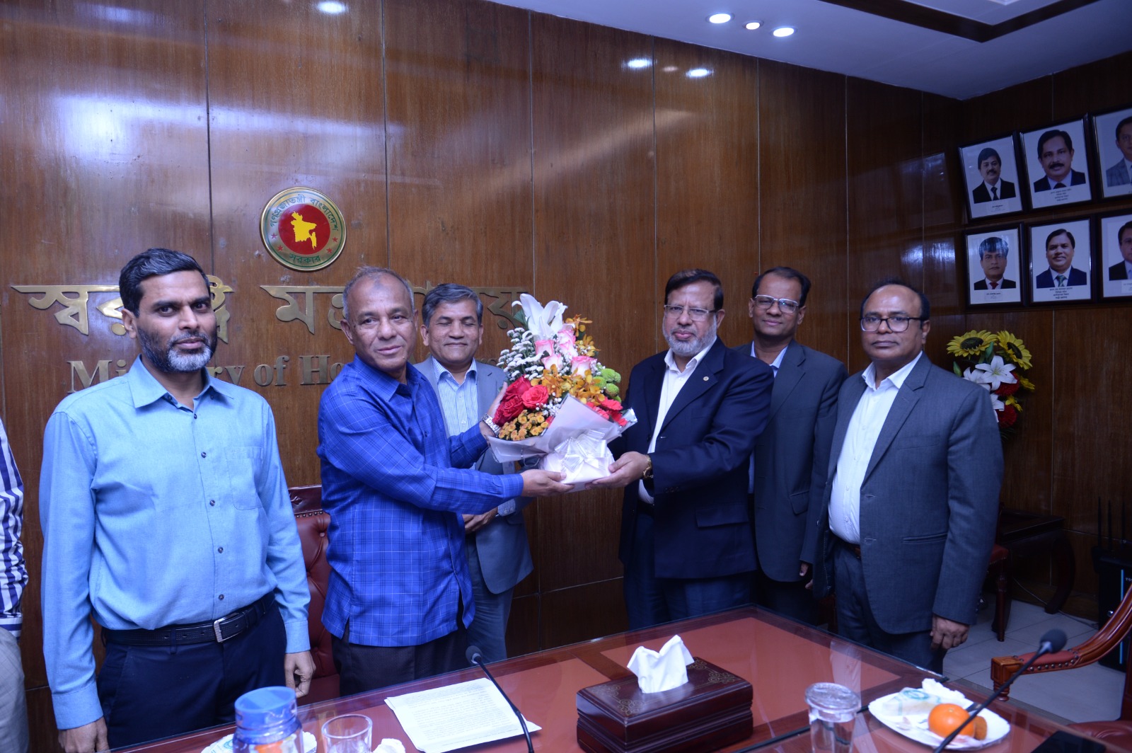 অবাধ, স্বচ্ছ ও বিশ্বাসযোগ্য নির্বাচনের কৃতিত্ব সকলের -বিদায়ী সংবর্ধনা শেষে স্বরাষ্ট্র উপদেষ্টা