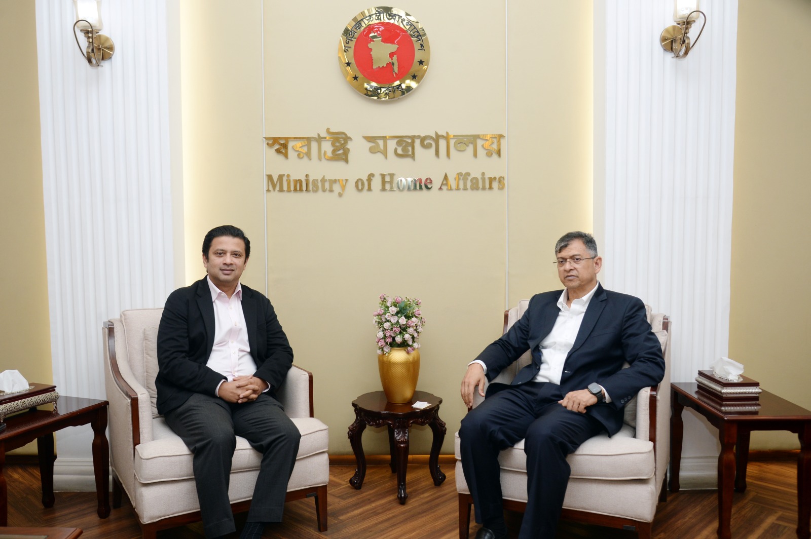 সরকারের লক্ষ্য দীর্ঘমেয়াদির পাশাপাশি জনগণের স্বল্পমেয়াদি প্রত্যাশা পূরণ করা- স্বরাষ্ট্রমন্ত্রী