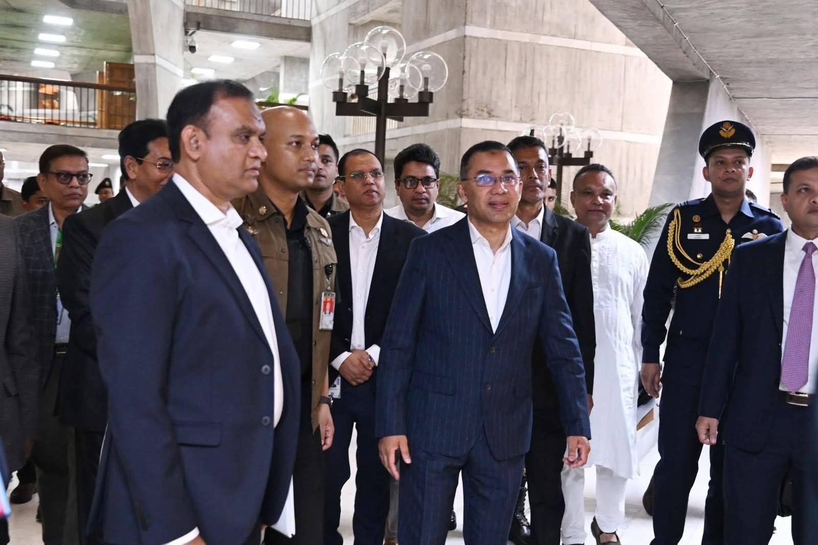 ত্রয়োদশ জাতীয় সংসদের প্রথম অধিবেশনে যোগ দিতে ১২ মার্চ ২০২৬, জাতীয় সংসদ ভবনে পৌঁছেছেন মাননীয় প্রধানমন্ত্রী তারেক রহমান