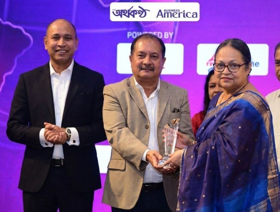 স্বপজয়ী নারী সম্মাননা পেলেন প্রীতি চক্রবর্তী