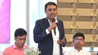 ‘নতুন বাংলাদেশ বিনির্মাণে সাংবাদিকতা’ শীর্ষক ওয়াইজেসির আলোচনা সভা