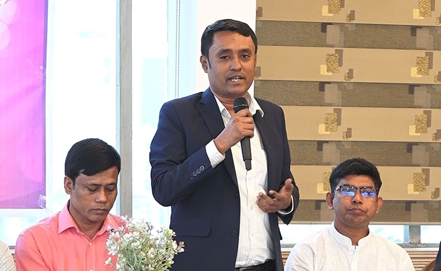 ‘নতুন বাংলাদেশ বিনির্মাণে সাংবাদিকতা’ শীর্ষক ওয়াইজেসির আলোচনা সভা