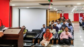 সেবা জনগণের দোরগোড়ায় পৌঁছে দিতে ডাক বিভাগ কাজ করবে-ফকির মাহবুব আনাম