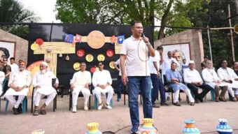 আজ পহেলা বৈশাখ (১৪ এপ্রিল ২০২৬, মঙ্গলবার), বাংলা নববর্ষ ১৪৩৩ উপলক্ষে টাঙ্গাইলের সন্তোষে মওলানা ভাসানী বিজ্ঞান ও প্রযুক্তি বিশ্ববিদ্যালয় আয়োজিত জনসভা ও সাংস্কৃতিক অনুষ্ঠানে প্রধান অতিথির বক্তব্য রাখেন মাননীয় প্রধানমন্ত্রী তারেক রহমান