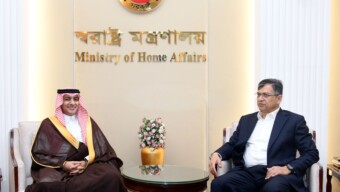 স্বরাষ্ট্রমন্ত্রীর সঙ্গে সৌদি রাষ্ট্রদূতের সৌজন্য সাক্ষাৎ