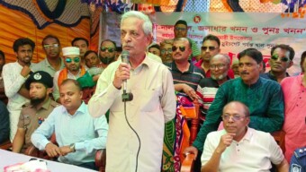 বোয়ালমারীতে খাল পুনঃখনন কর্মসূচির উদ্বোধন করলেন সংস্কৃতিমন্ত্রী নিতাই রায় চৌধুরী