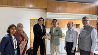 প্রাথমিক ও গণশিক্ষা প্রতিমন্ত্রীর সাথে সিঙ্গাপুরের চার্জ দ্য এফেয়ার্সের সাক্ষাৎ