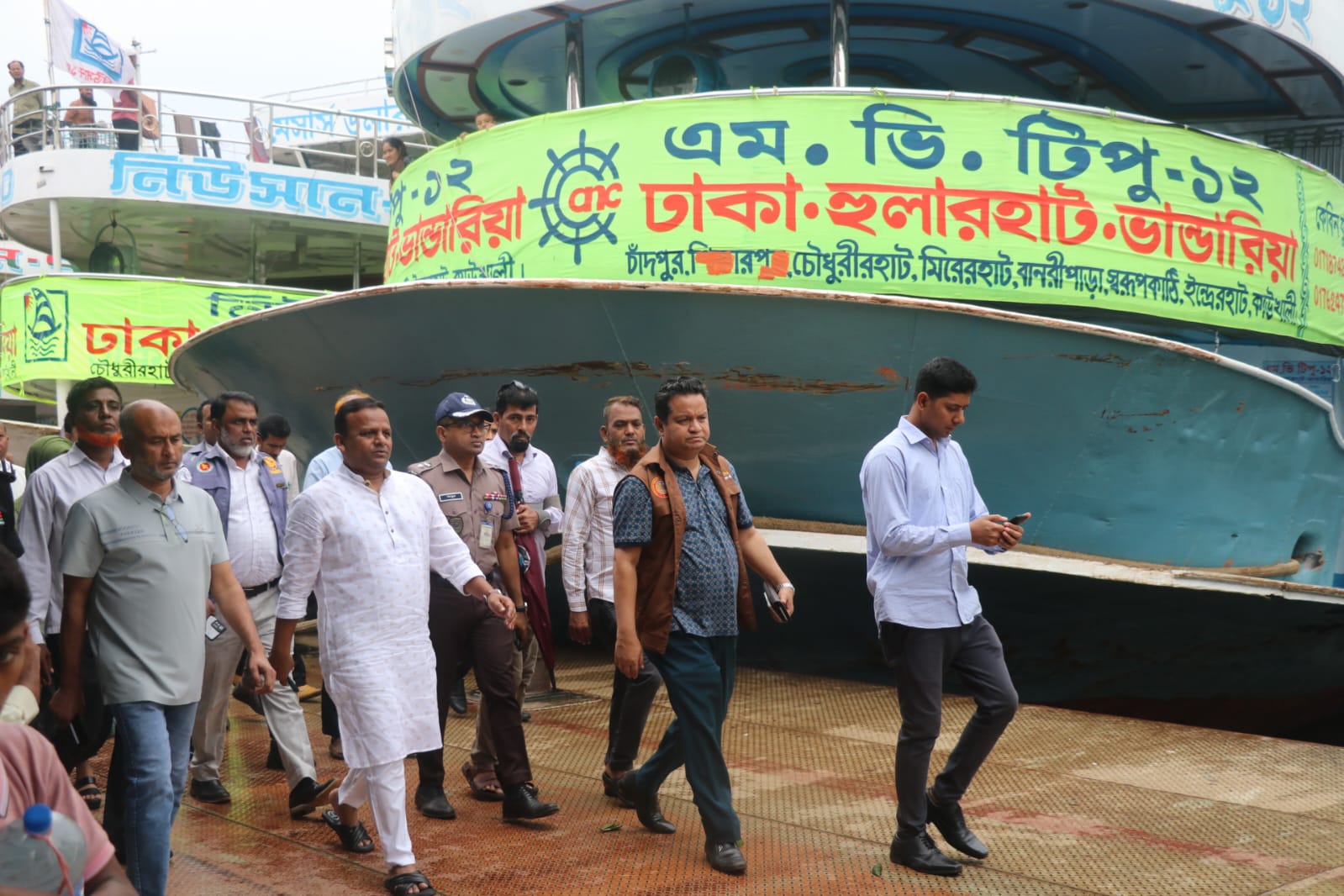 ঈদে ঘরমুখো মানুষকে নিরাপদে গন্তব্যে পৌঁছে দেওয়া সরকারের লক্ষ্য: নৌপরিবহন প্রতিমন্ত্রী