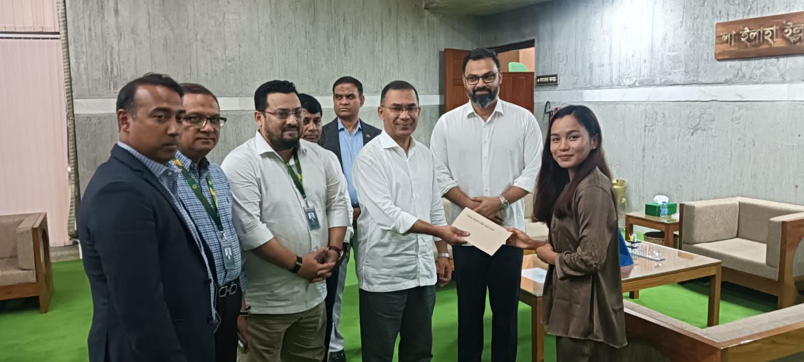 সাফজয়ী ফুটবলার ঋতুপর্ণা চাকমার গৃহনির্মাণে মাননীয় প্রধানমন্ত্রীর আর্থিক অনুদান