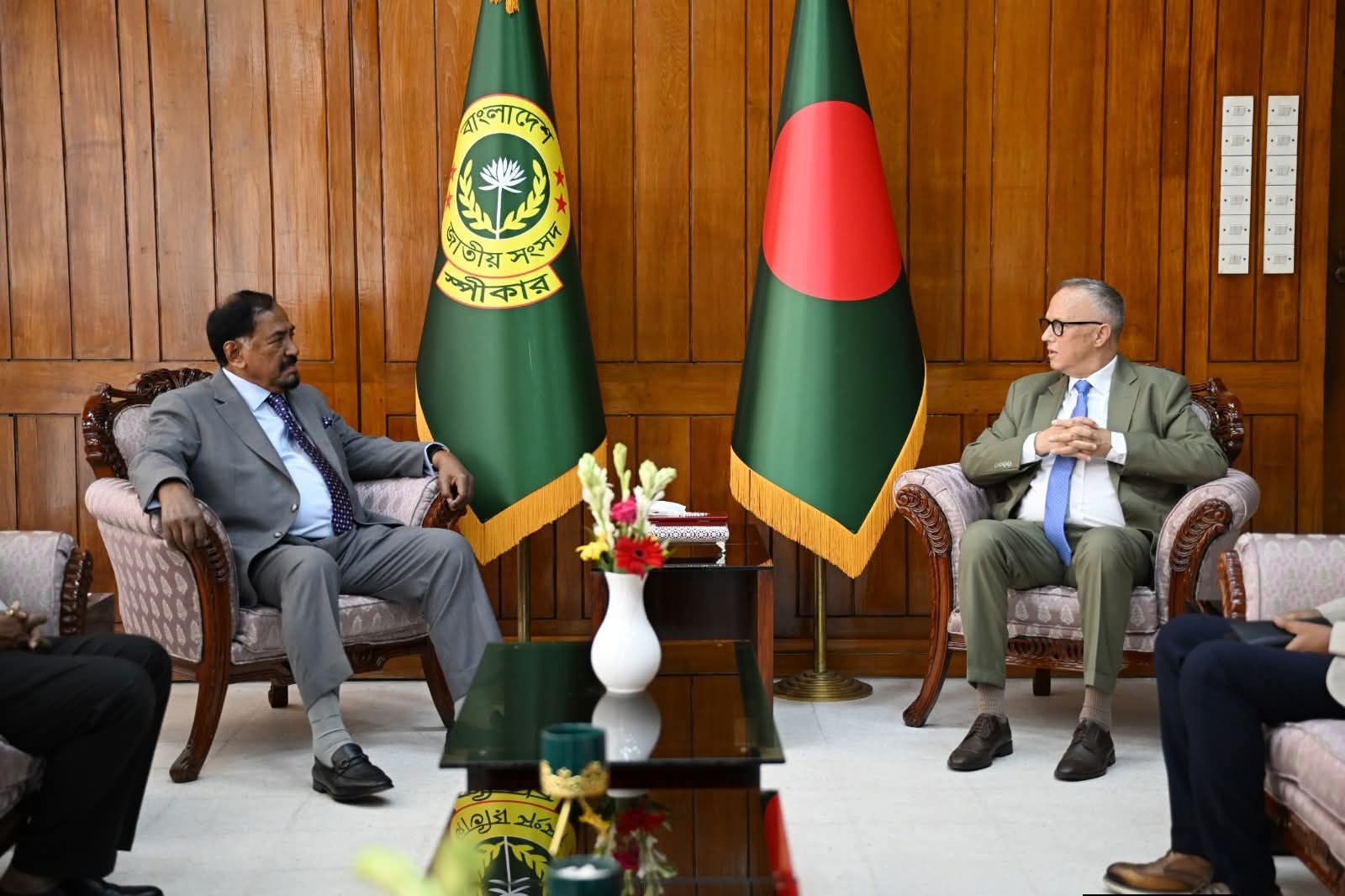 স্পীকারের সাথে ইন্টারন‌্যাশনাল রিপাবলিকান ইনস্টিটিউট (IRI) এর বাংলাদেশের আবাসিক প্রোগাম ডিরেক্টর এর সৌজন‌্য সাক্ষাৎঃ ত্রয়োদশ জাতীয় সংসদের নবনির্বাচিত সংসদ সদস‌্যদের সক্ষমতা বৃদ্ধিতে IRI এর সহযোগিতার প্রস্তাব