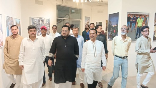 তরুণ শিল্পীদের তুলির আঁচড় আমাদের অদম্য সাহস ও আত্মত্যাগের ইতিহাস স্মরণ করিয়ে দেয়: প্রতিমন্ত্রী ব্যারিস্টার মীর হেলাল