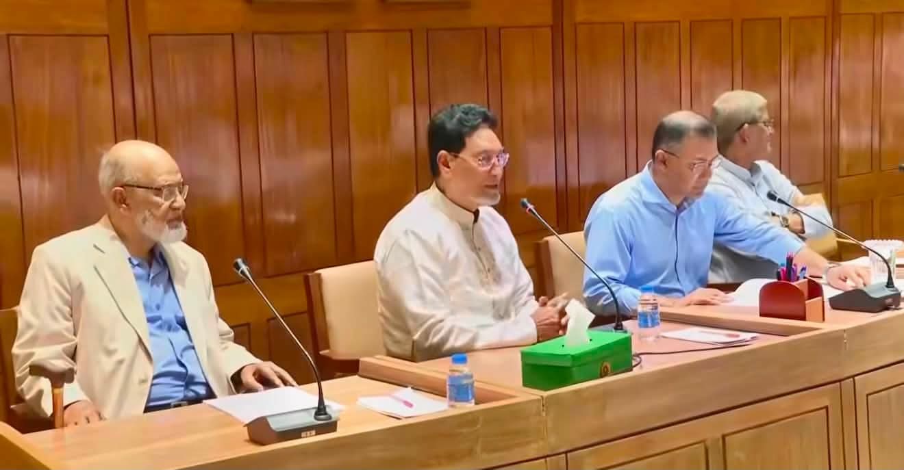 বাজেট অধিবেশনের প্রাক্কালে সরকারদলীয় এমপিদের ঐক্য ও কর্মপরিকল্পনার বার্তা দিলেন প্রধানমন্ত্রী তারেক রহমান