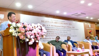 শিক্ষা এবং প্রাথমিক ও গণশিক্ষা মন্ত্রী ড. আ ন ম এহছানুল হক মিলন বলেছেন, আগামীর বাংলাদেশ গড়তে শিক্ষার্থীদের আন্তরিকভাবে কাজ করতে হবে