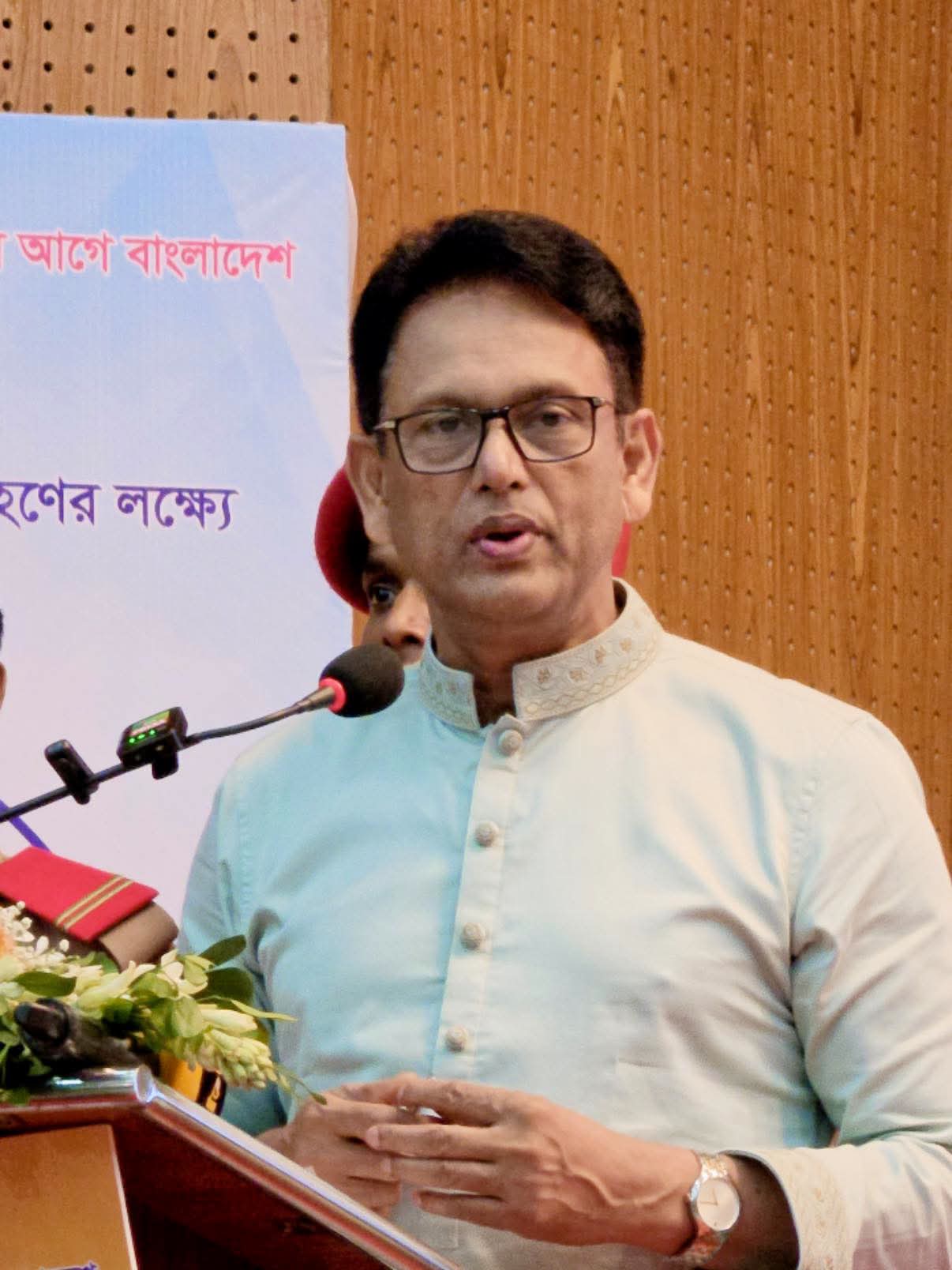 মিড ডে মিলে পচা খাবার দিলে দৃষ্টান্তমূলক শাস্তি, প্রশ্ন ফাঁসের চেষ্টা করলে আজীবন মনে রাখার মতো কঠোর ব্যবস্থা: শিক্ষা এবং প্রাথমিক ও গণশিক্ষা মন্ত্রী