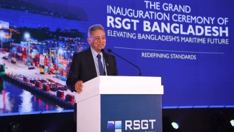 অর্থ এবং পরিকল্পনা মন্ত্রী আমির খসরু মাহমুদ চৌধুরীমঙ্গলবার, ১৪ জুলাই ২০২৬, ঢাকায় বনানীতে হোটেল শেরাটনে ‘The Grand Inauguration Ceremony of RSGT Bangladesh’-এ প্রধান অতিথির বক্তৃতা করেন