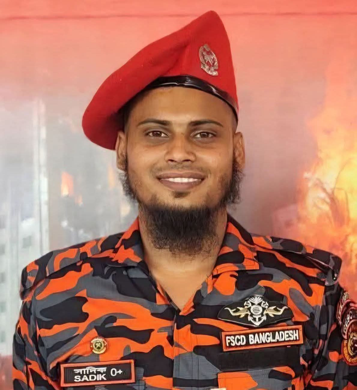 স্পিডবোট রক্ষণাবেক্ষণের সময় নদীতে পড়ে ফায়ার সার্ভিসের ডুবুরি নিখোঁজ, উদ্ধার অভিযান অব্যাহত