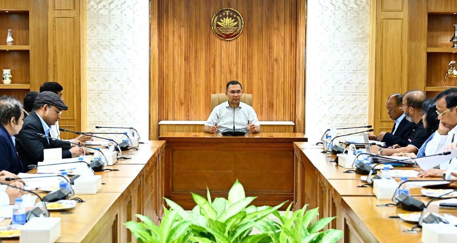 প্রধানমন্ত্রী তারেক রহমান আজ ঢাকায় তেজগাঁওয়ে তাঁর কার্যালয়ে (শনিবার, ১৮ জুলাই ২০২৬) পরিবেশ দূষণ বিষয়ক বৈঠকে সভাপতিত্ব করেন