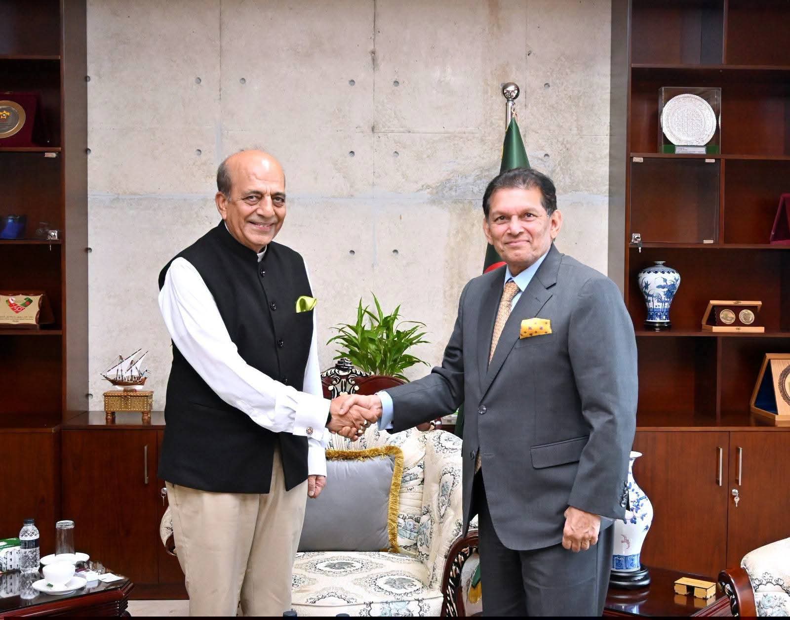 ভারতীয় হাইকমিশনারের পররাষ্ট্রমন্ত্রী ও প্রতিমন্ত্রীর সাথে সৌজন্য সাক্ষাৎ: ইতিবাচক ও ভবিষ্যৎমুখী অংশীদারিত্বের অঙ্গীকার