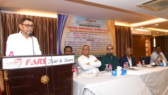 সততা, বিচক্ষণতা ও সময়ানুবর্তিতা দেশের প্রতি ভালোবাসার অংশ সরকারি কর্মকর্তাদের উদ্দেশ্যে স্বাস্থ্যমন্ত্রী