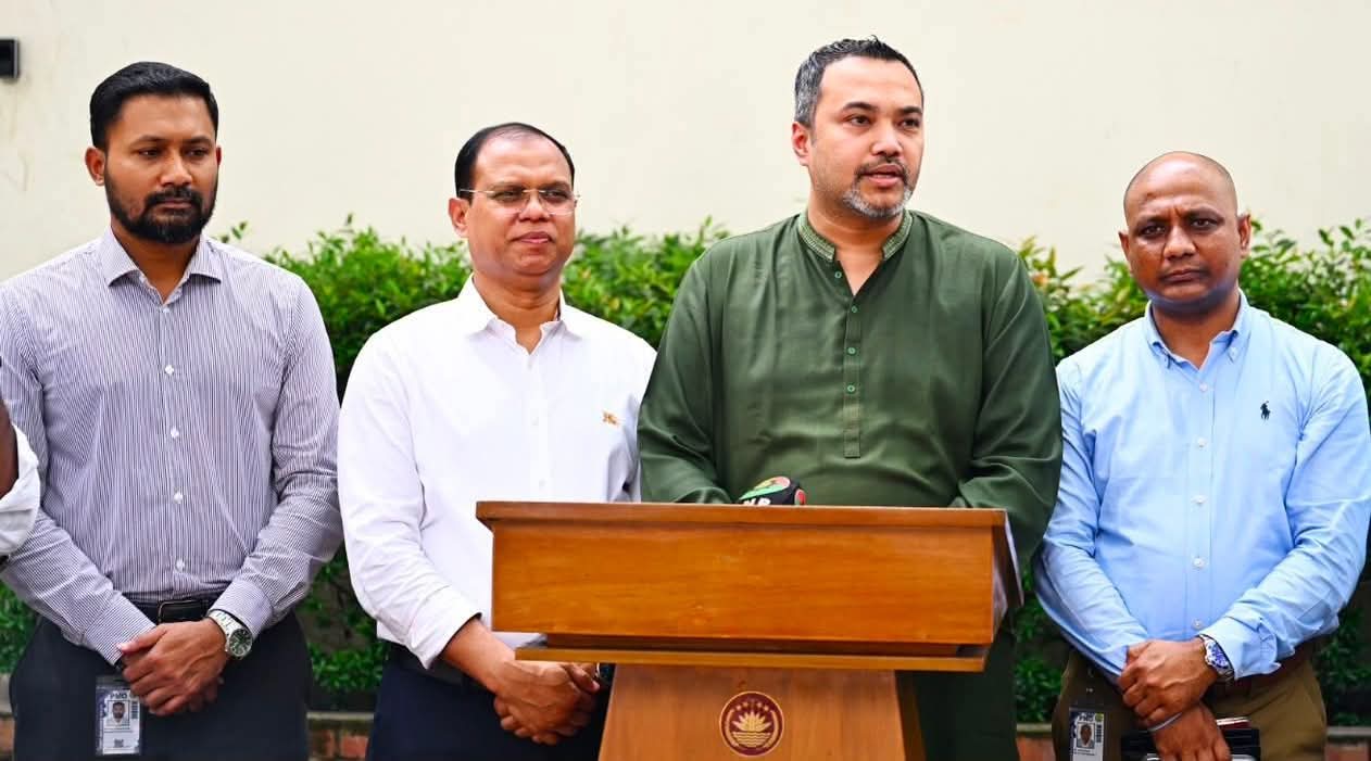 প্রধানমন্ত্রীর সঙ্গে মার্কিন দূত ও উদ্যোক্তাদের বৈঠক নিয়ে প্রধানমন্ত্রীর কার্যালয়ের বিশেষ ব্রিফিং