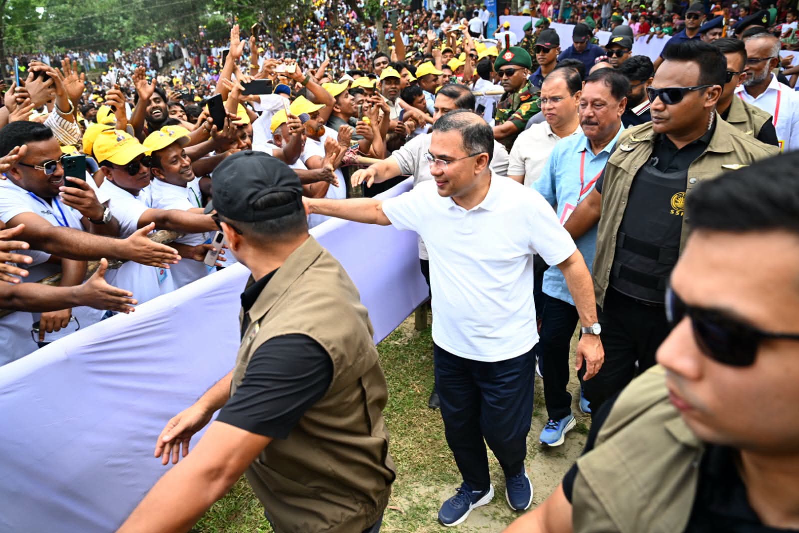 পাকুন্দিয়ায় পুরাতন ব্রহ্মপুত্র নদে প্রধানমন্ত্রী তারেক রহমানের মৎস্য পোনা অবমুক্তকরণ ও সুধী সমাবেশ