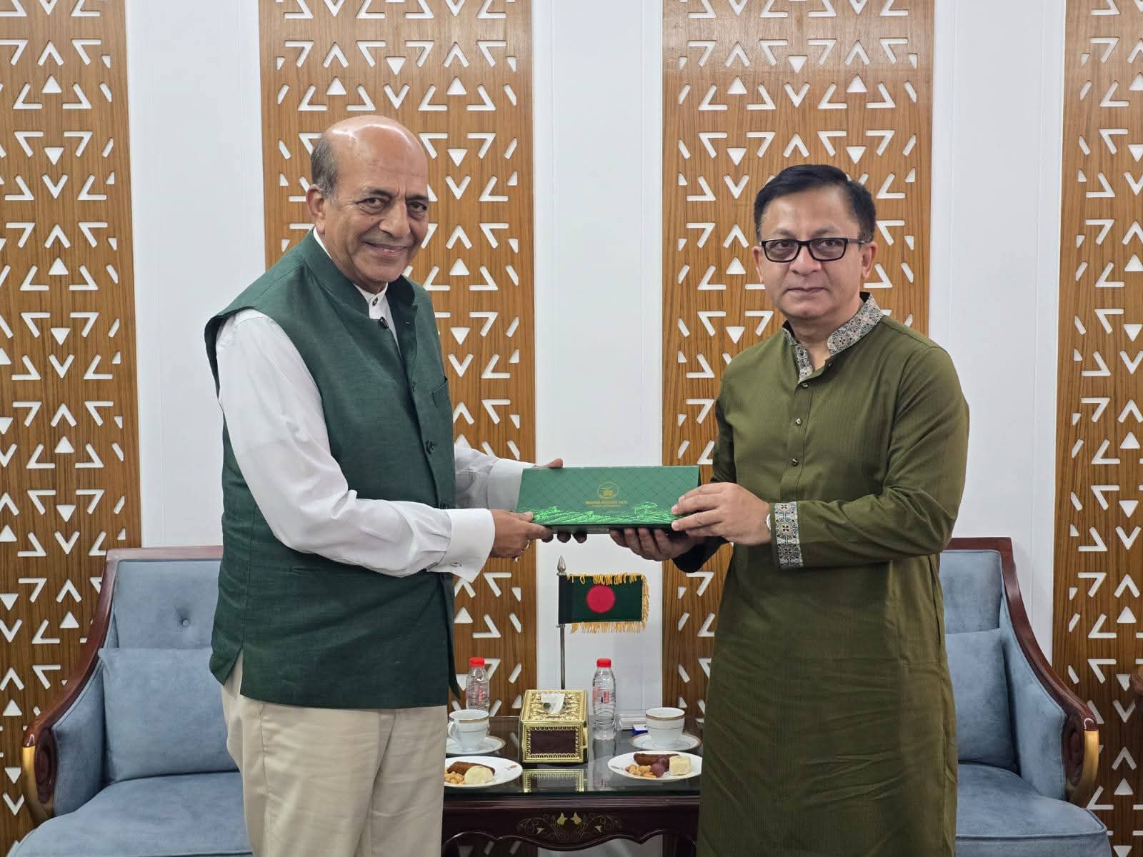 ভারত-বাংলাদেশ বাণিজ্য সম্পর্ক জোরদারে স্থলবন্দর ও সীমান্ত হাট চালুর উদ্যোগ