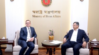 স্বরাষ্ট্রমন্ত্রীর সঙ্গে অস্ট্রেলিয়ার নাগরিকত্ব, কাস্টম ও বহুসংস্কৃতি বিষয়ক সহকারী মন্ত্রীর সাক্ষাৎ