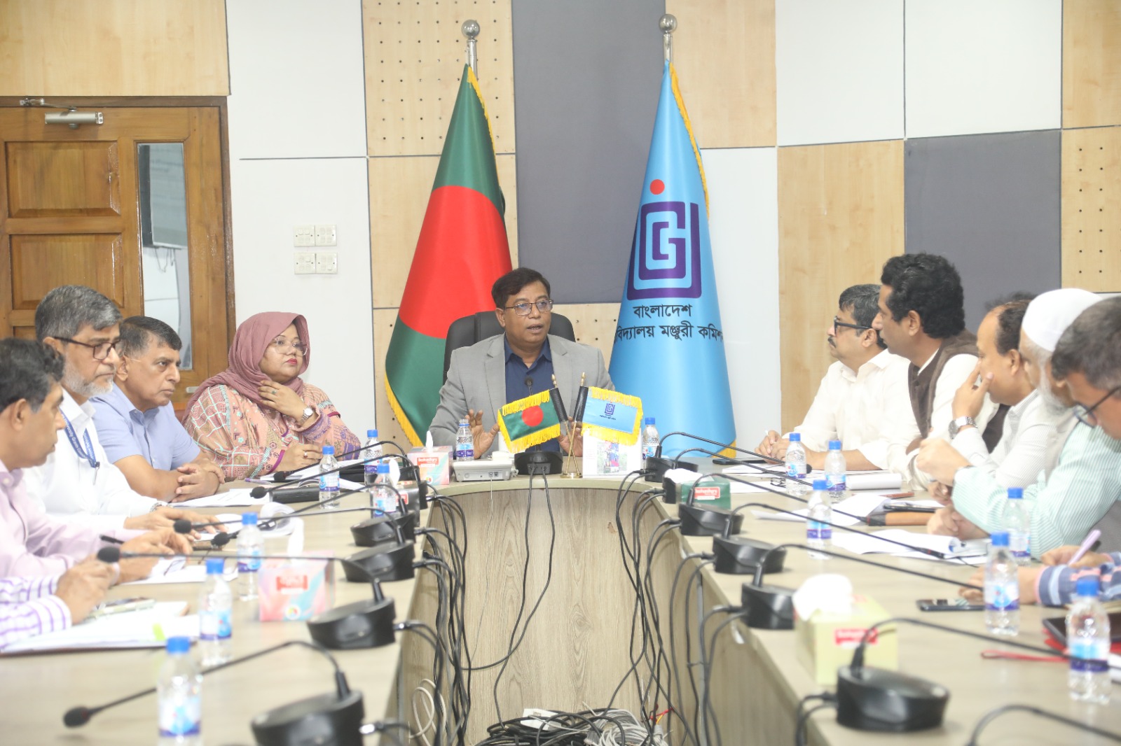 ৩০ বিশ্ববিদ্যালয়ে তৃতীয় ভাষা শিক্ষা কেন্দ্র চালুর উদ্যোগ ইউজিসি’র