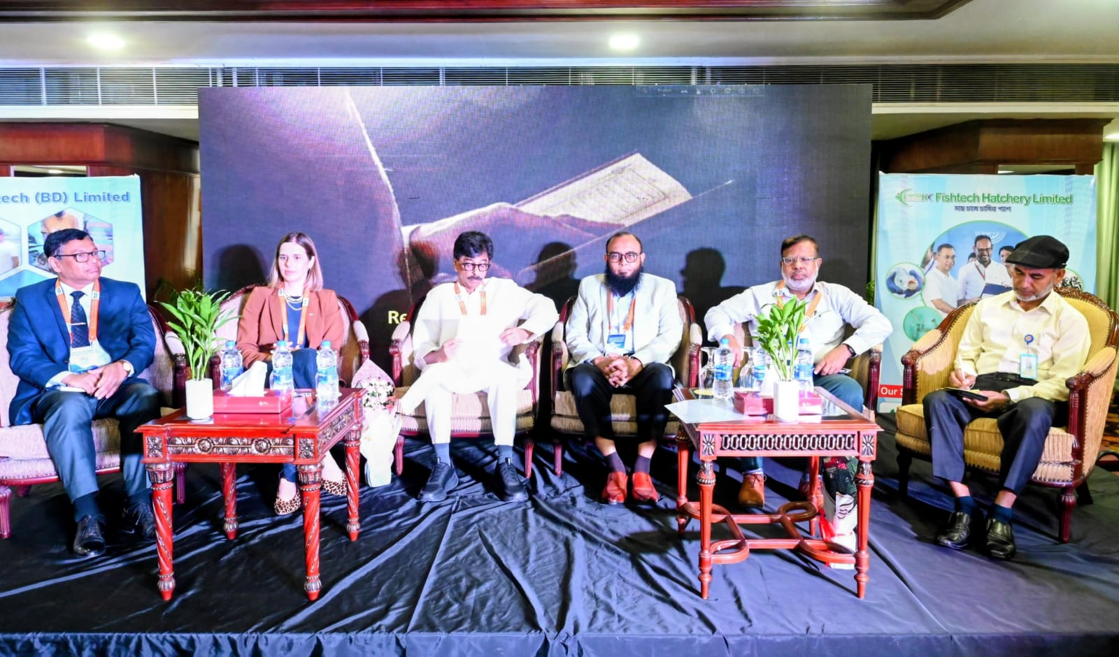 মাছের উৎপাদন বাড়াতে হবে, মানের সঙ্গে আপস নয়-মৎস্য ও প্রাণিসম্পদ এবং কৃষিমন্ত্রী