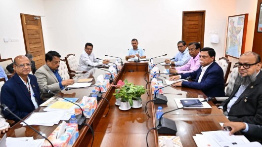 প্রধানমন্ত্রীর নির্দেশে রাজধানীর লেকগুলোর দূষণ রোধে জোরদার সমন্বিত কার্যক্রম