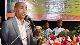 ধর্মকে রাজনৈতিক স্বার্থে ব্যবহার করে বিভেদ সৃষ্টি করা উচিত নয়: আইনমন্ত্রী