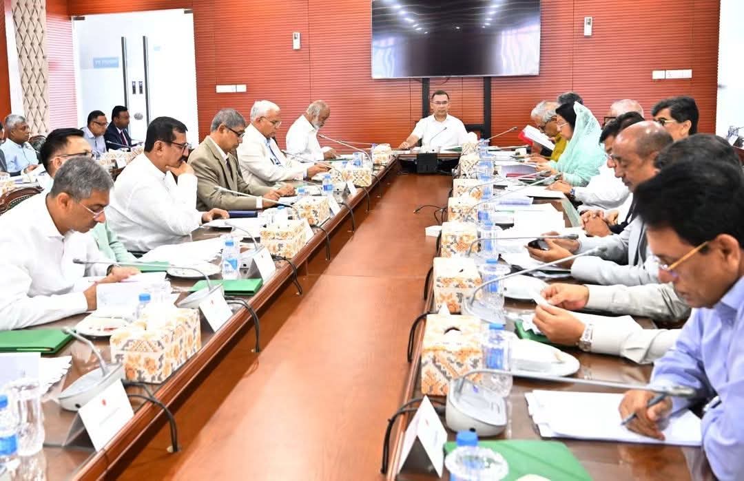 মাননীয় প্রধানমন্ত্রী তারেক রহমানের সভাপতিত্বে আজ রবিবার (২০ সেপ্টেম্বর ২০২৬) সকালে বাংলাদেশ সচিবালয়ে মন্ত্রিপরিষদ সভা অনুষ্ঠিত হয়