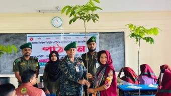 সবুজ বাংলাদেশ গড়তে আনসার-ভিডিপির উদ্যোগ: নীলফামারীতে প্রশিক্ষণার্থীদের মাঝে ৪০০ চারা বিতরণ