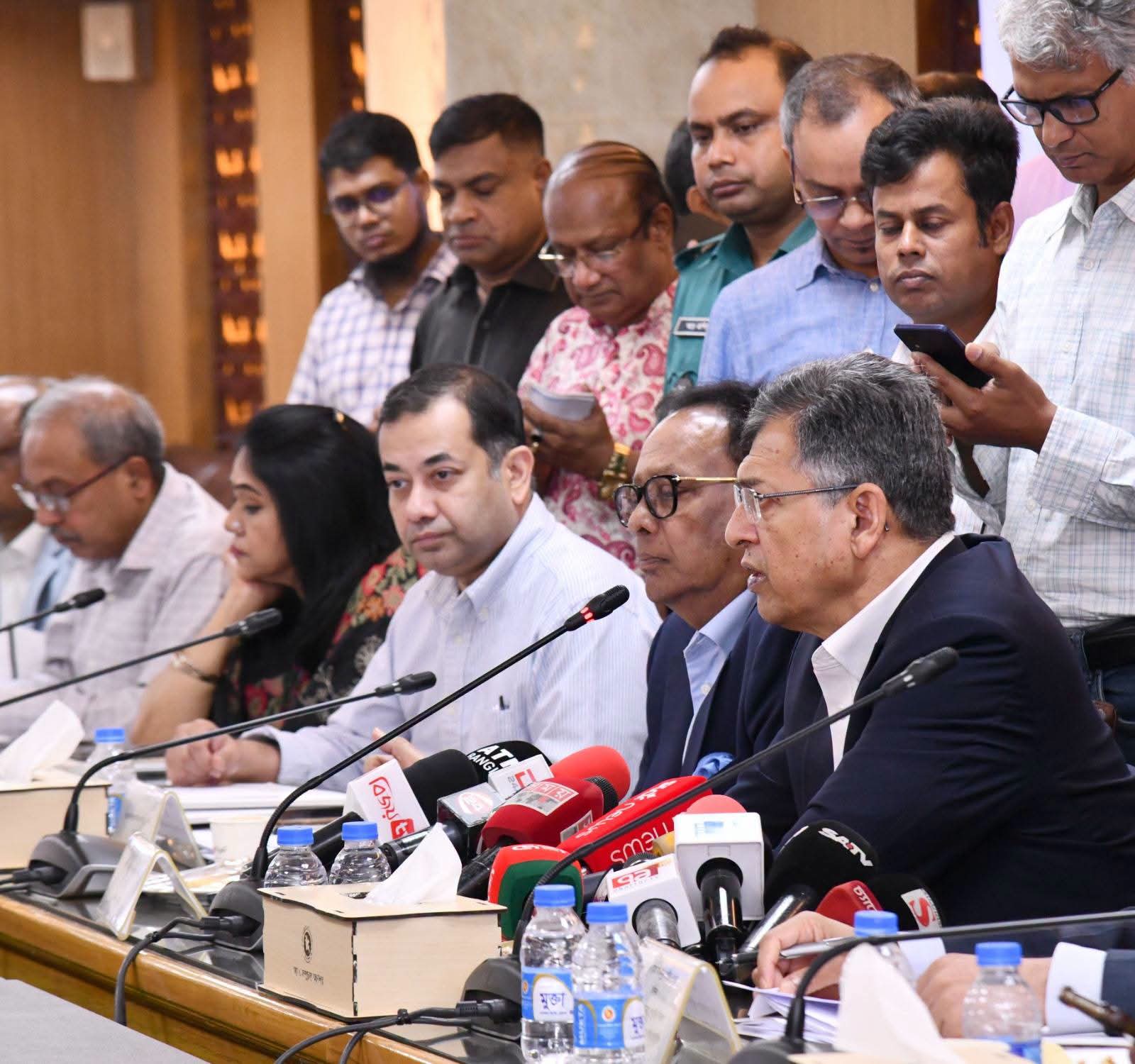 সাইবার সুরক্ষা আইন সংশোধন: অংশীজনদের মতামত নিতে তথ্য মন্ত্রণালয়ে গুরুত্বপূর্ণ সভা
