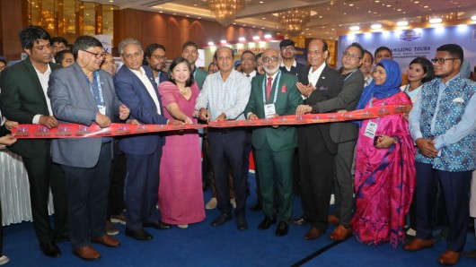 দেশি-বিদেশি পর্যটন সেবার পসরা নিয়ে শুরু বাংলাদেশ ট্রাভেল মার্ট